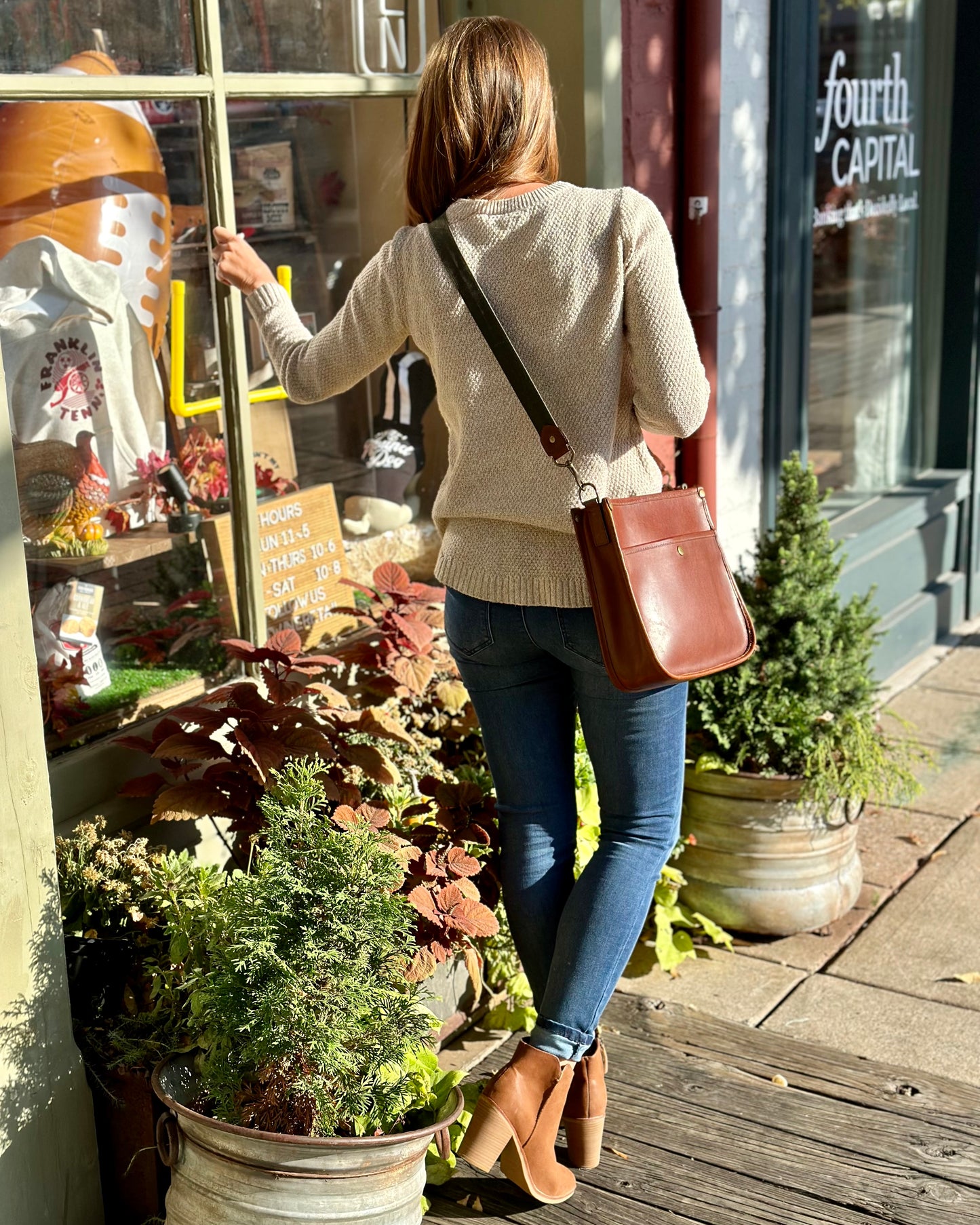 Jackson Wayne Cumberland Crossbody - women's leather crossbody purse vintage brown color window shopping Franklin Tennessee
