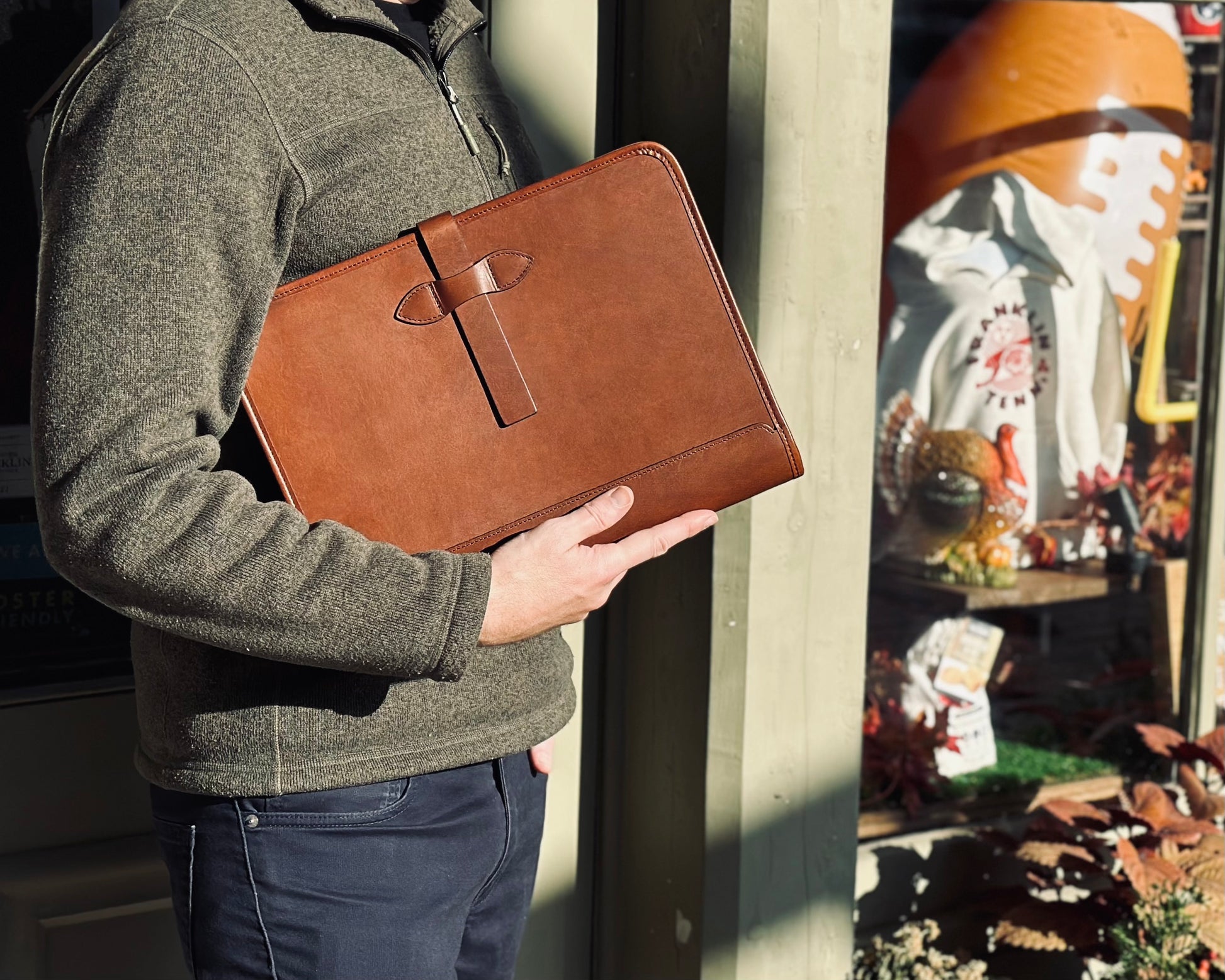 Hancock Portfolio by Jackson Wayne - full grain leather pad folio in vintage brown color leather