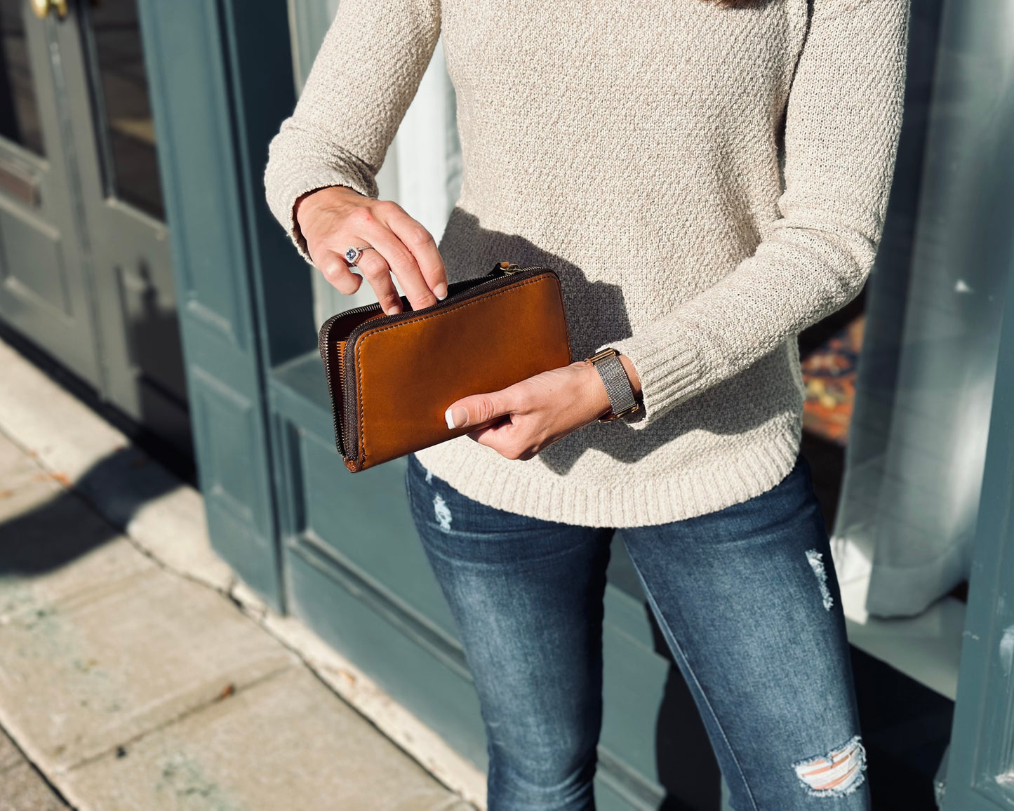 Jackson Wayne Williamson Wallet for women in Saddle Tan color full grain leather downtown Franklin, Tennessee