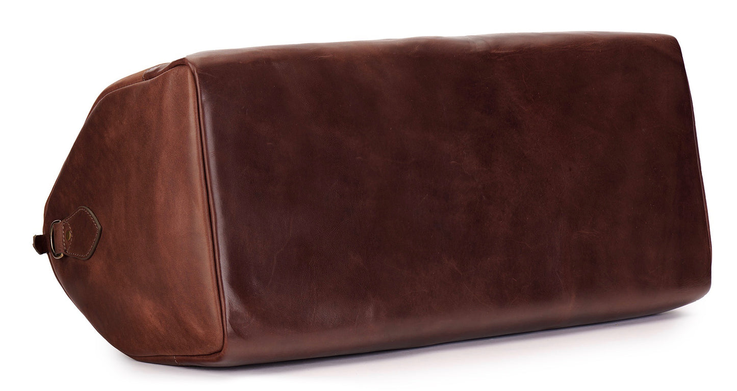 bottom of big sur duffle bag in vintage brown color