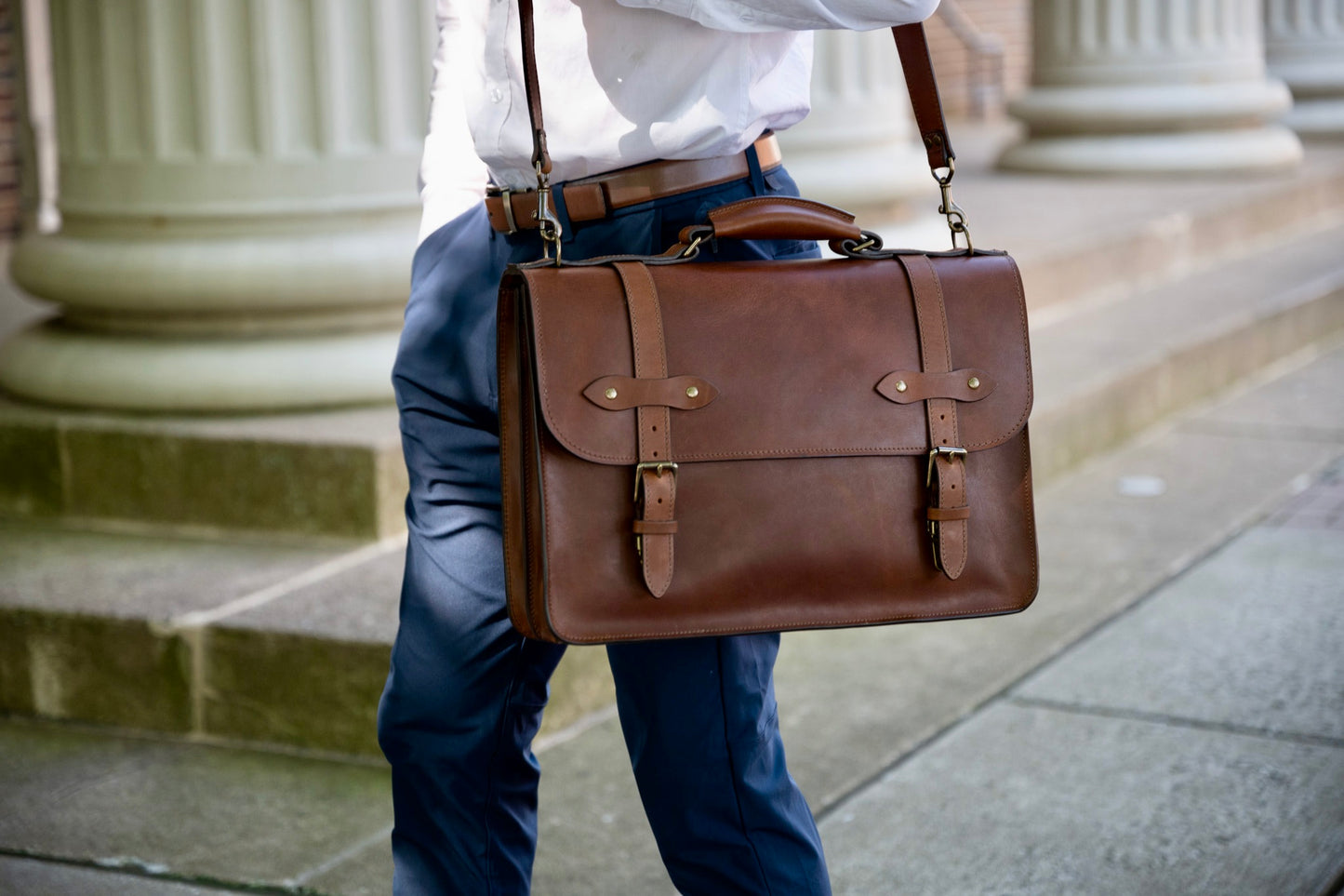 Esq. Briefcase in vintage brown full grain leather with shoulder strap for carrying - courthouse steps
