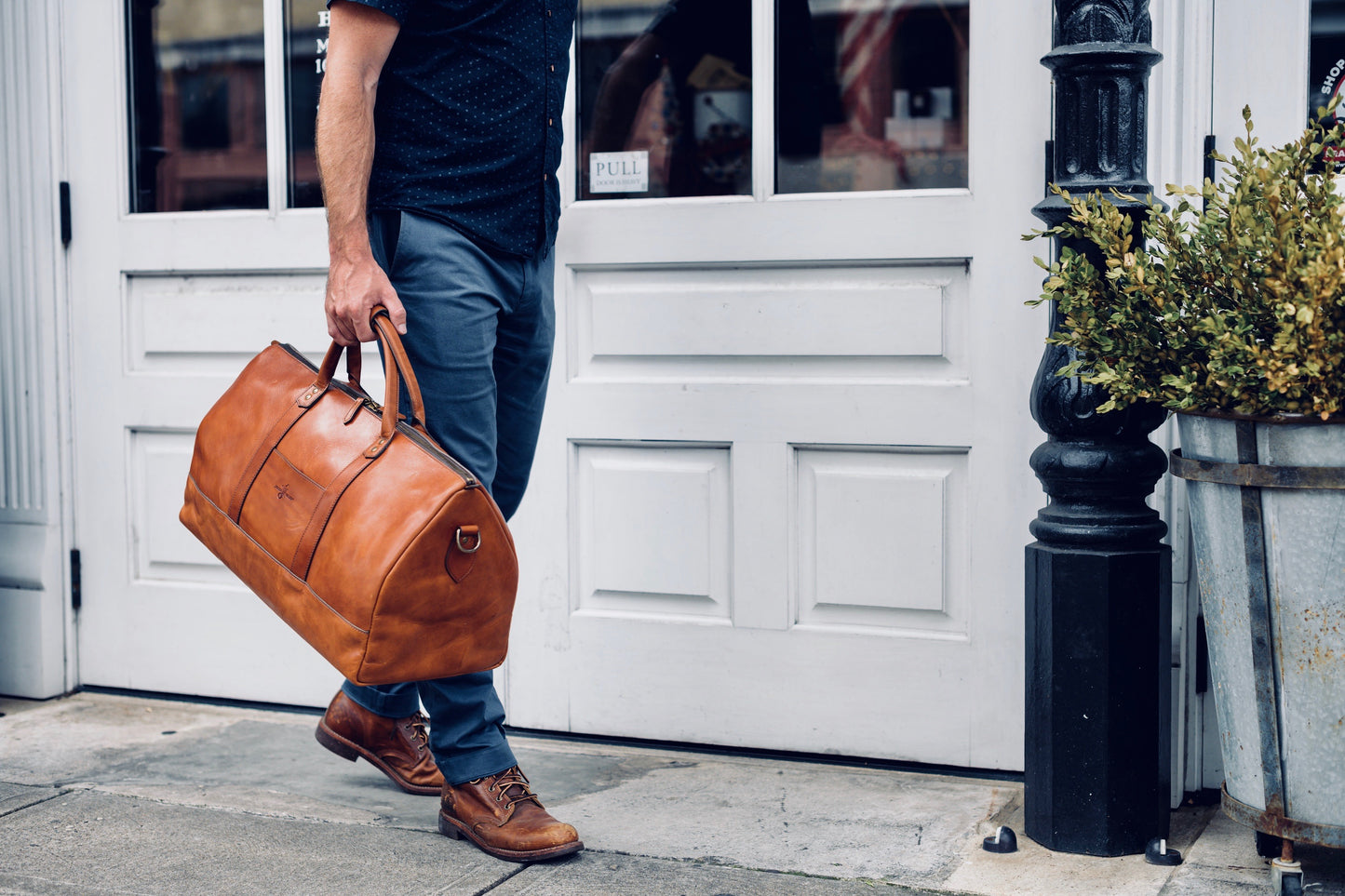 Jackson Wayne Big Sur full grain vegetable tanned leather duffle bag